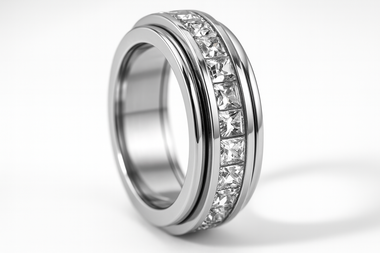 CALMERA™ Spinner Ring