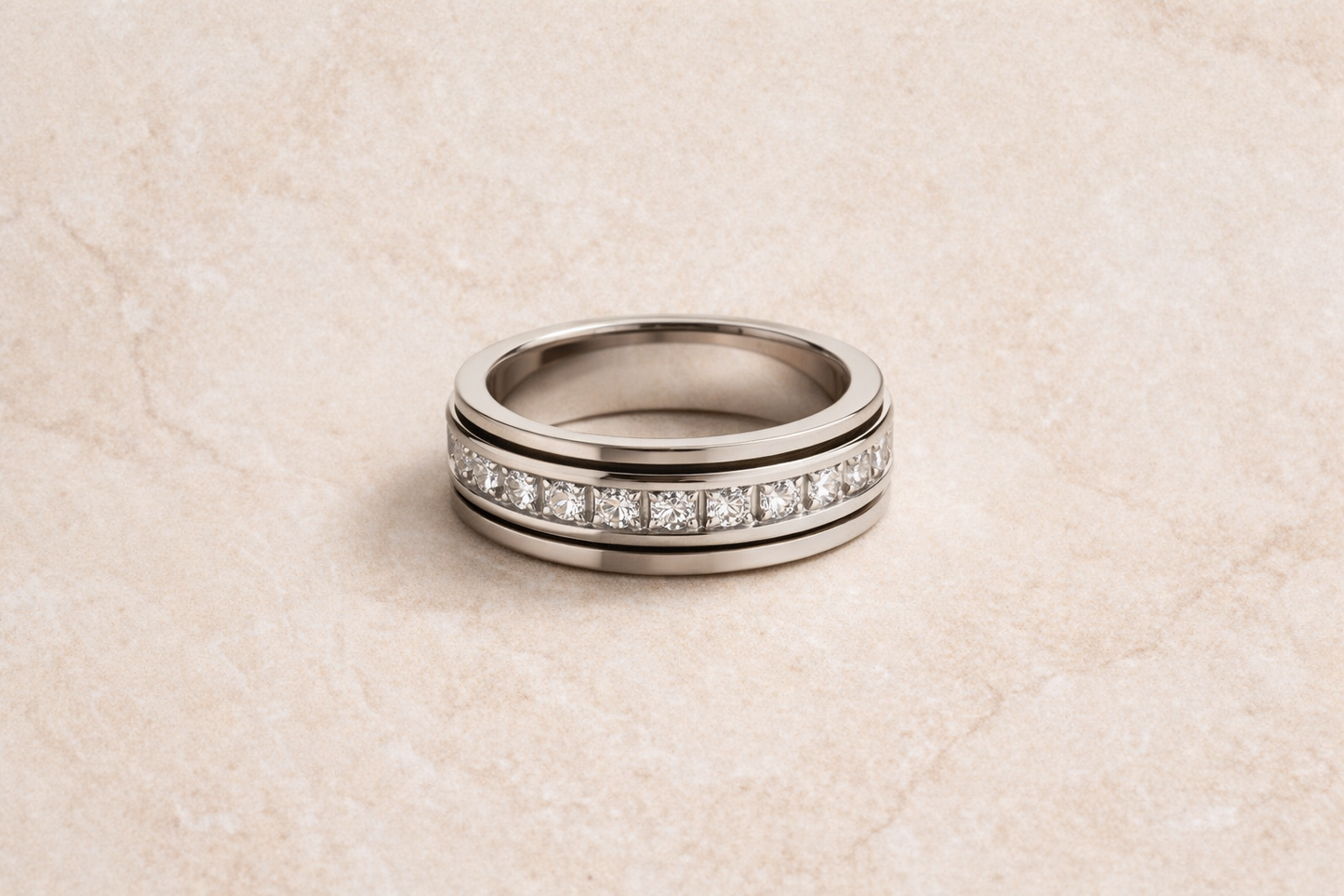 CALMERA™ Spinner Ring