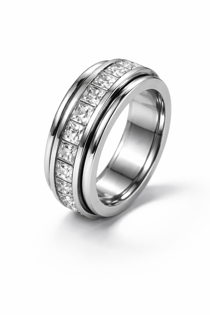 CALMERA™ Spinner Ring